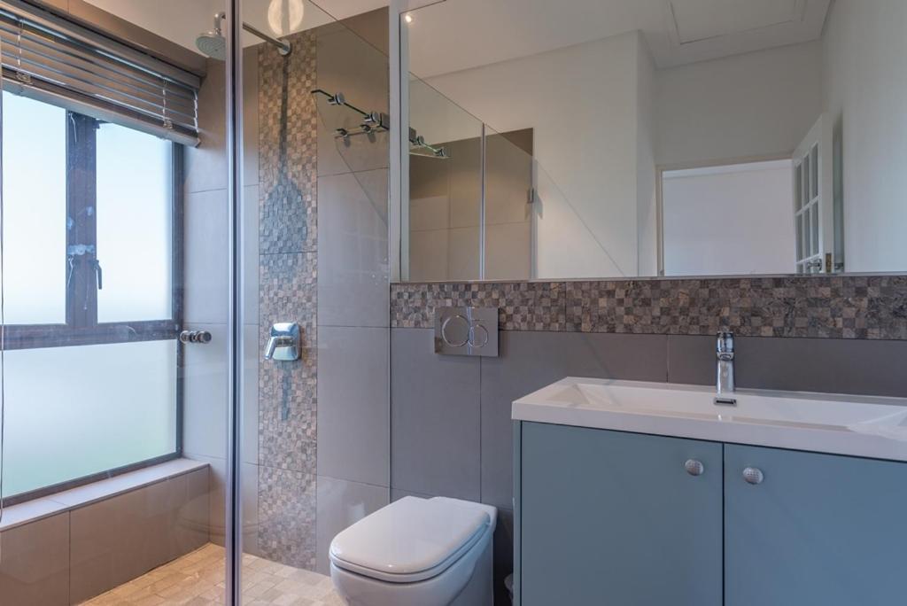 Modern Spacious In Heart Of Cape Winelands *