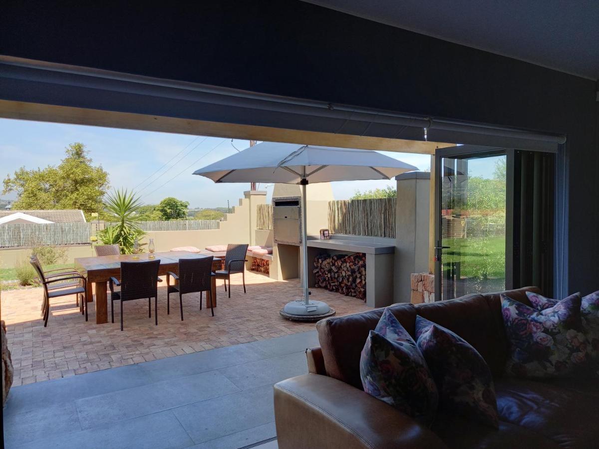 Modern Spacious In Heart Of Cape Winelands Holiday home *