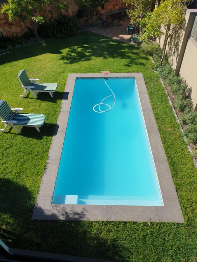 Casa de Férias Modern Spacious In Heart Of Cape Winelands